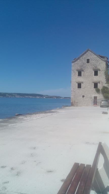Apartman Drazin Kaštela Exterior foto