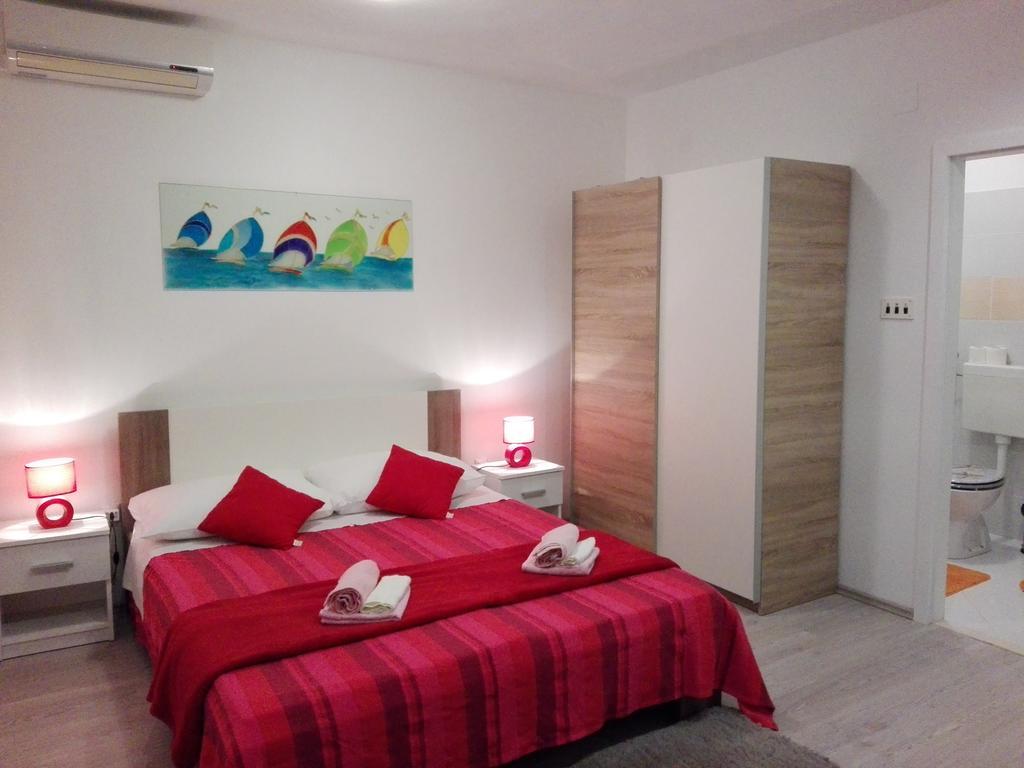 Apartman Drazin Kaštela Exterior foto