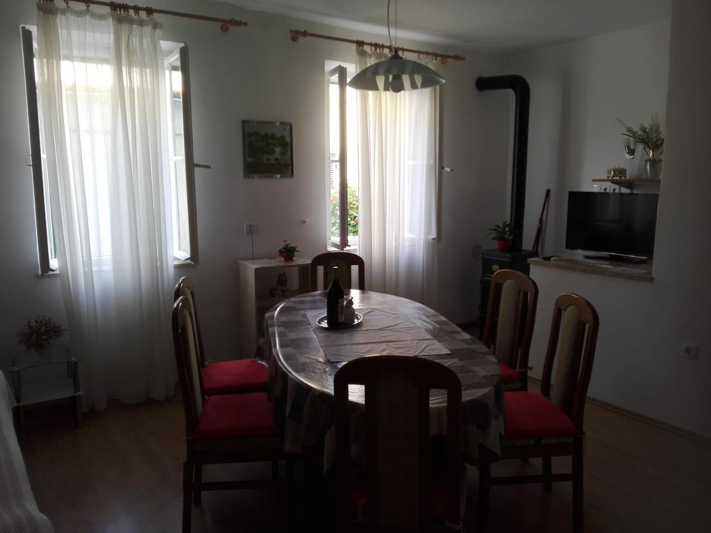 Apartman Drazin Kaštela Exterior foto